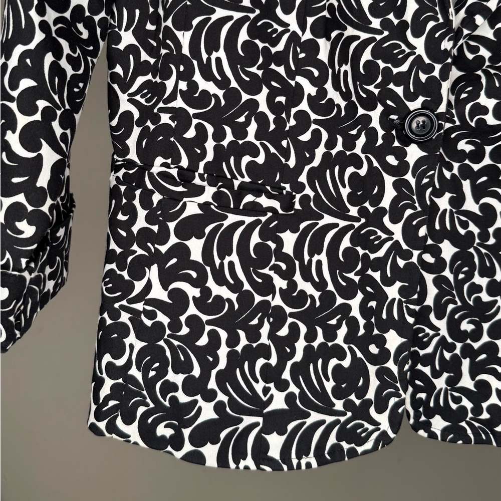 Covington Blazer Jacket - image 5